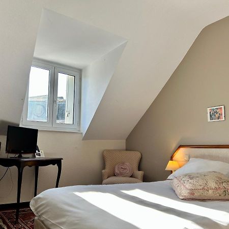 Logis Hotel Teyssier Uzerche Zewnętrze zdjęcie
