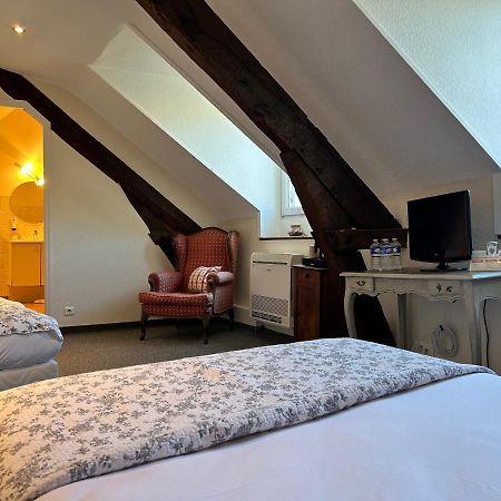 Logis Hotel Teyssier Uzerche Zewnętrze zdjęcie