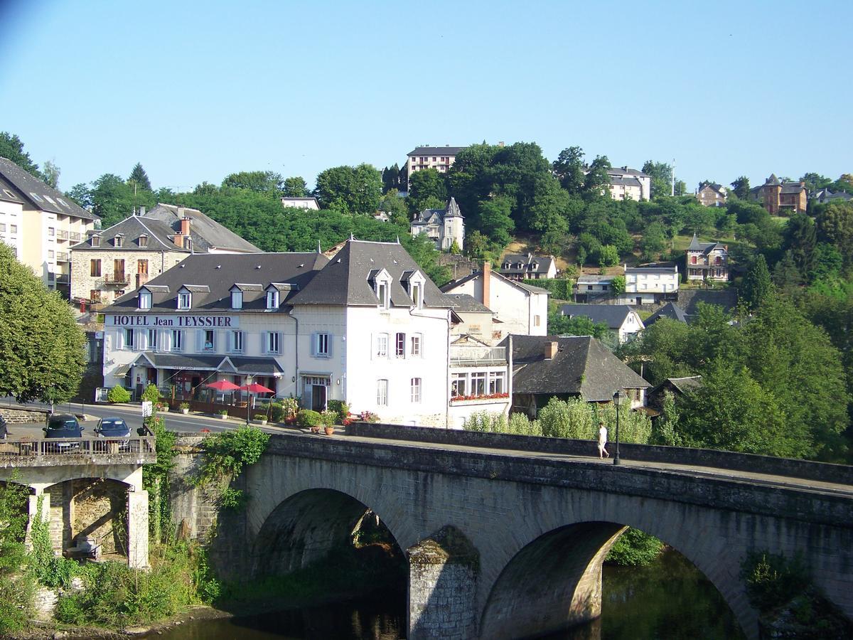 Logis Hotel Teyssier Uzerche Zewnętrze zdjęcie